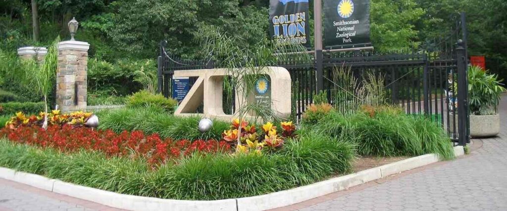 View of the entrance of The National Zoo in DC. 